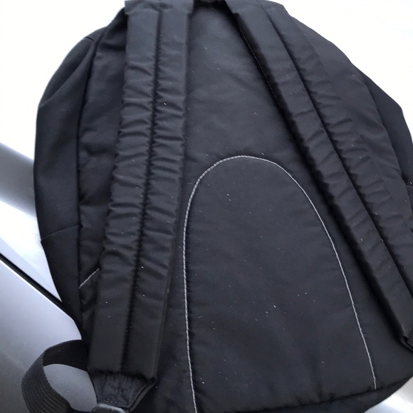 Backpack - Picture 4 of 4